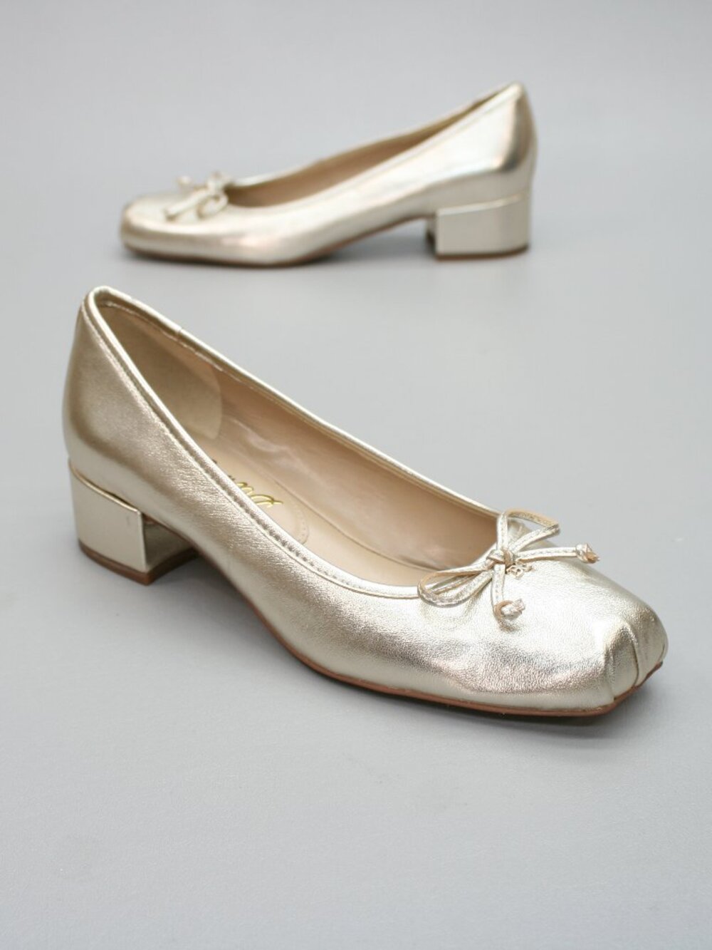 Sam Edelman Ladies 8 Rosa Block Heels Metallic Jute Gold Slip-on Pumps Bow Shoes